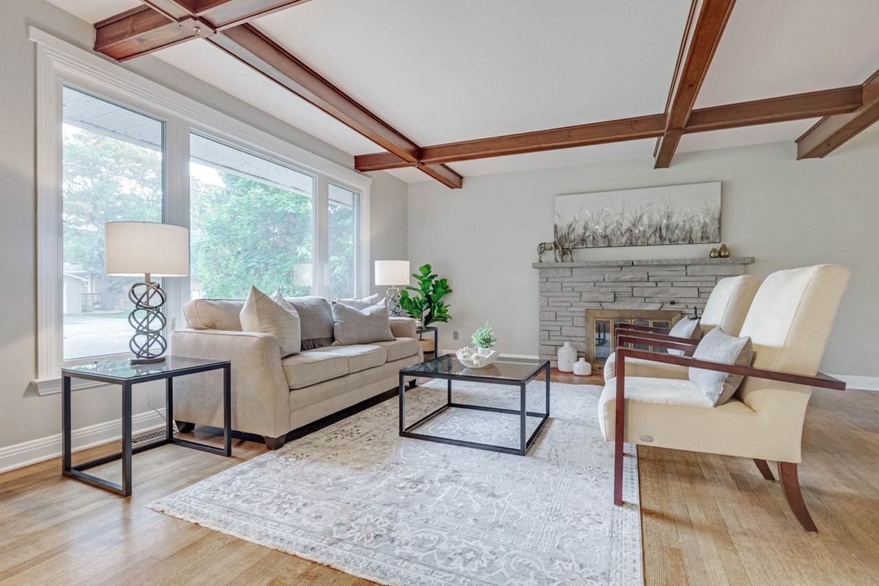 102 Lanigan Cres - Photo 2 of 10