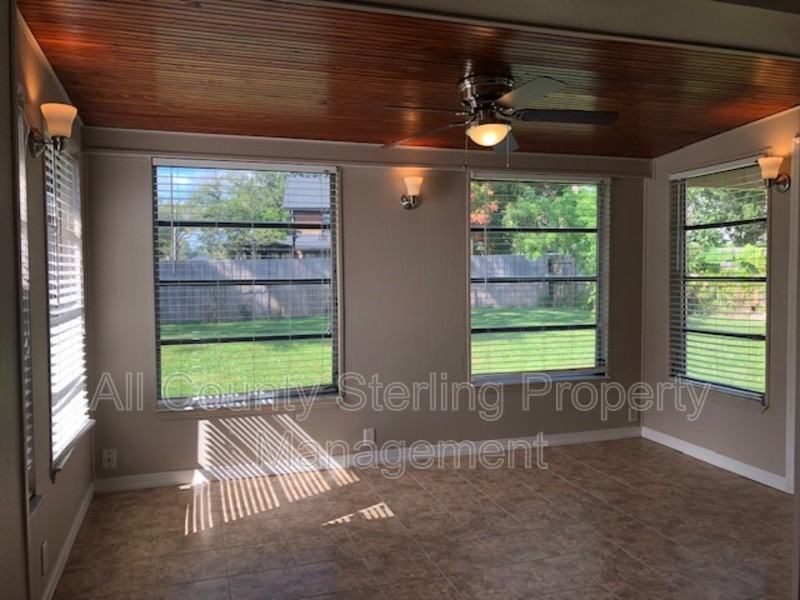 825 Driver Ave - Photo 6 of 12