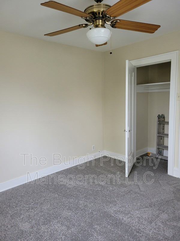 1522 Hillsdale Ave - Photo 2 of 12