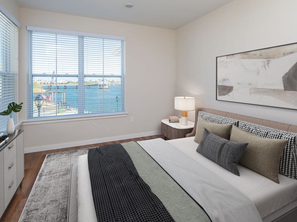 Avalon Harbor Isle - Photo 4 of 46