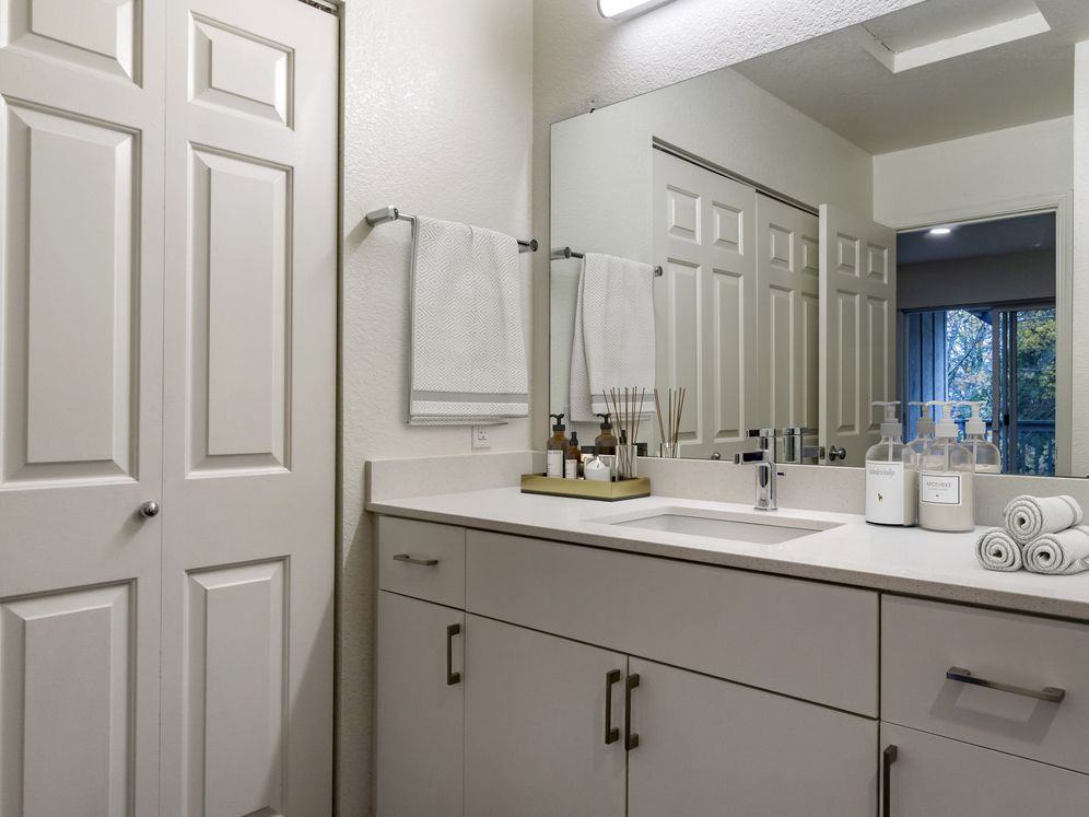 Avalon at Bear Creek - Photo 6 of 38