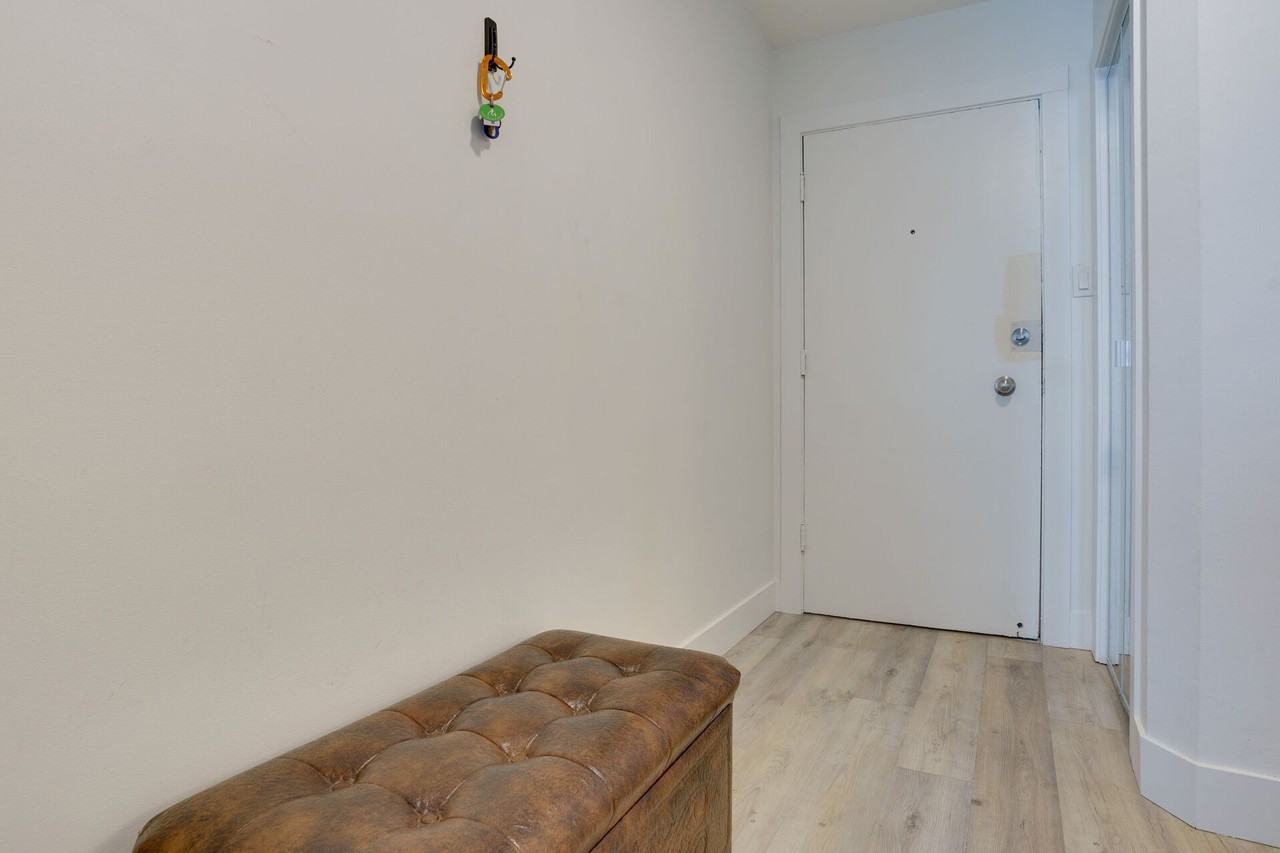 1537 Burnaby Street #109 - Photo 5 of 13