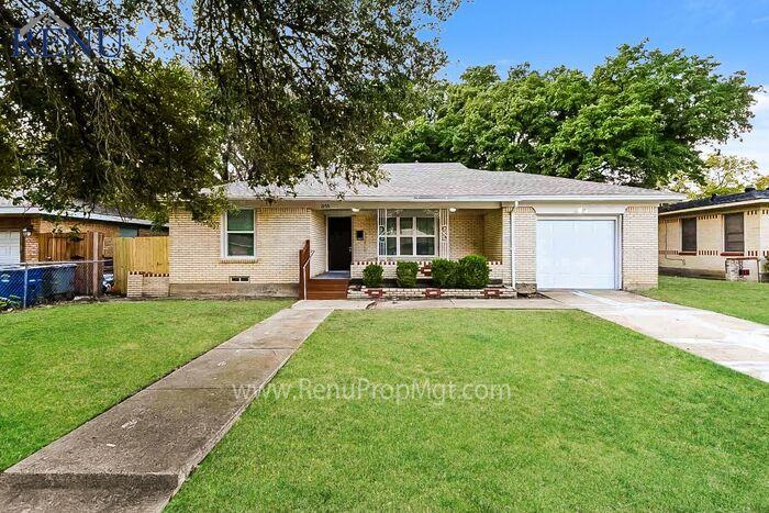 2155 Gaylord Dr - Photo 2 of 19