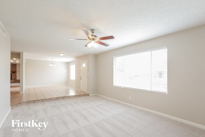 2228 S Hosick - Photo 3 of 15