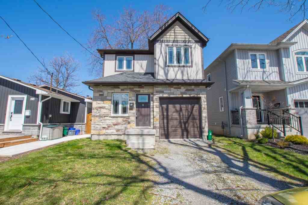 65 Melody Trail Apartments in Port Weller, St. Catharines, ON L2M 1C6