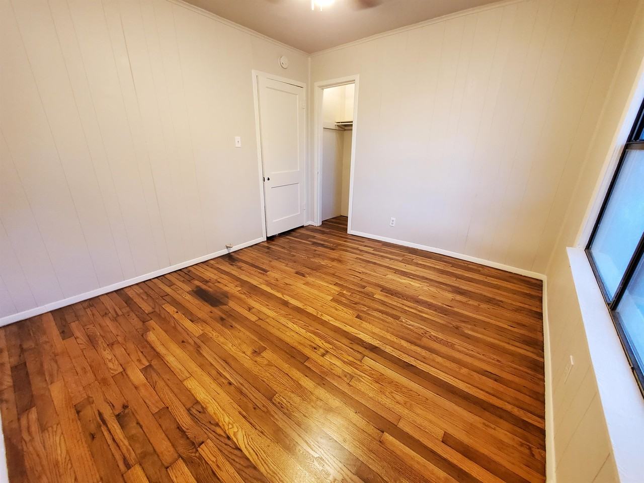 919 S Clements St #1 - Photo 5 of 21