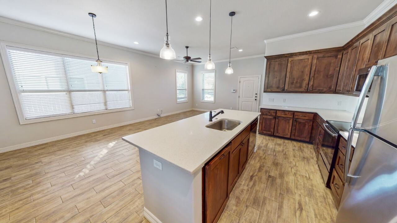 311 Fairway Dr #A - Photo 4 of 18