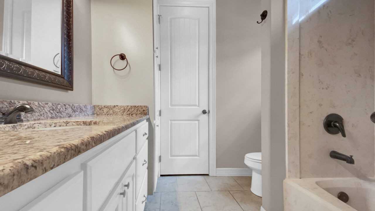 1319 Foster Ave #1 - Photo 6 of 23