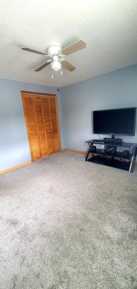 180 Main Street - 1Unit F132 #1 - Photo 3 of 10