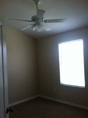 13742 Lensdale Ln - Photo 3 of 18