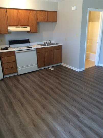 718 Marietha Drive - Photo 2 of 8