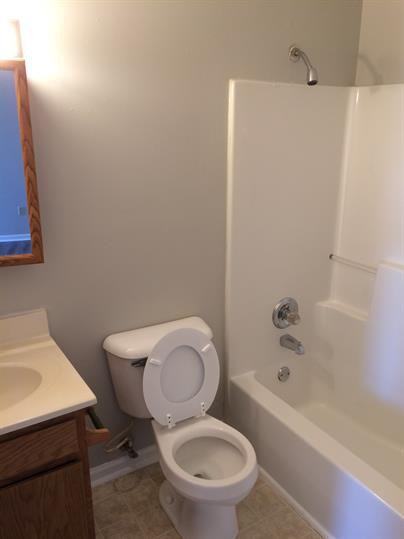 718 Marietha Drive - Photo 3 of 8