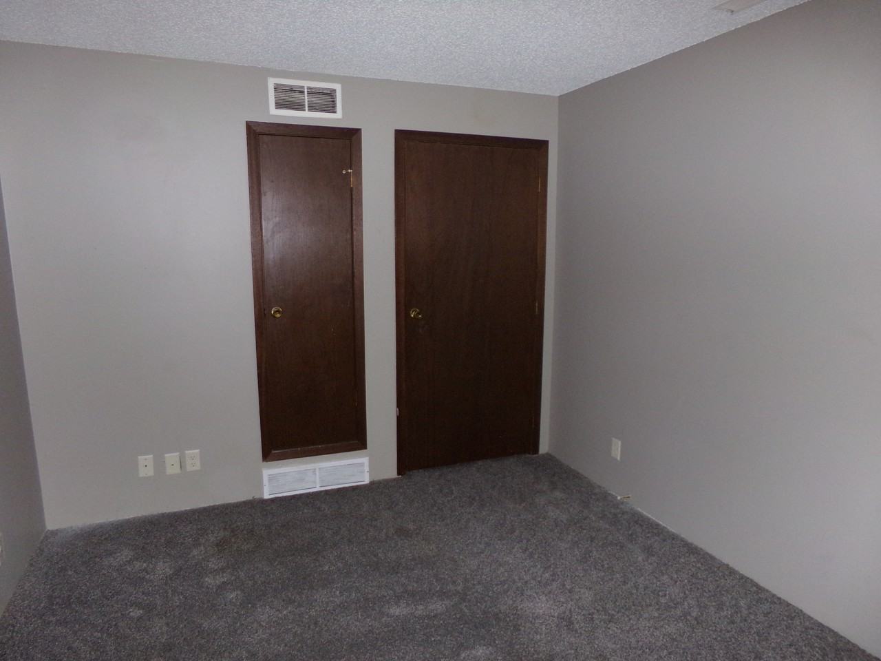 BCR 2227 A Street #7, Lincoln, NE 68502 2 Bedroom Apartment for