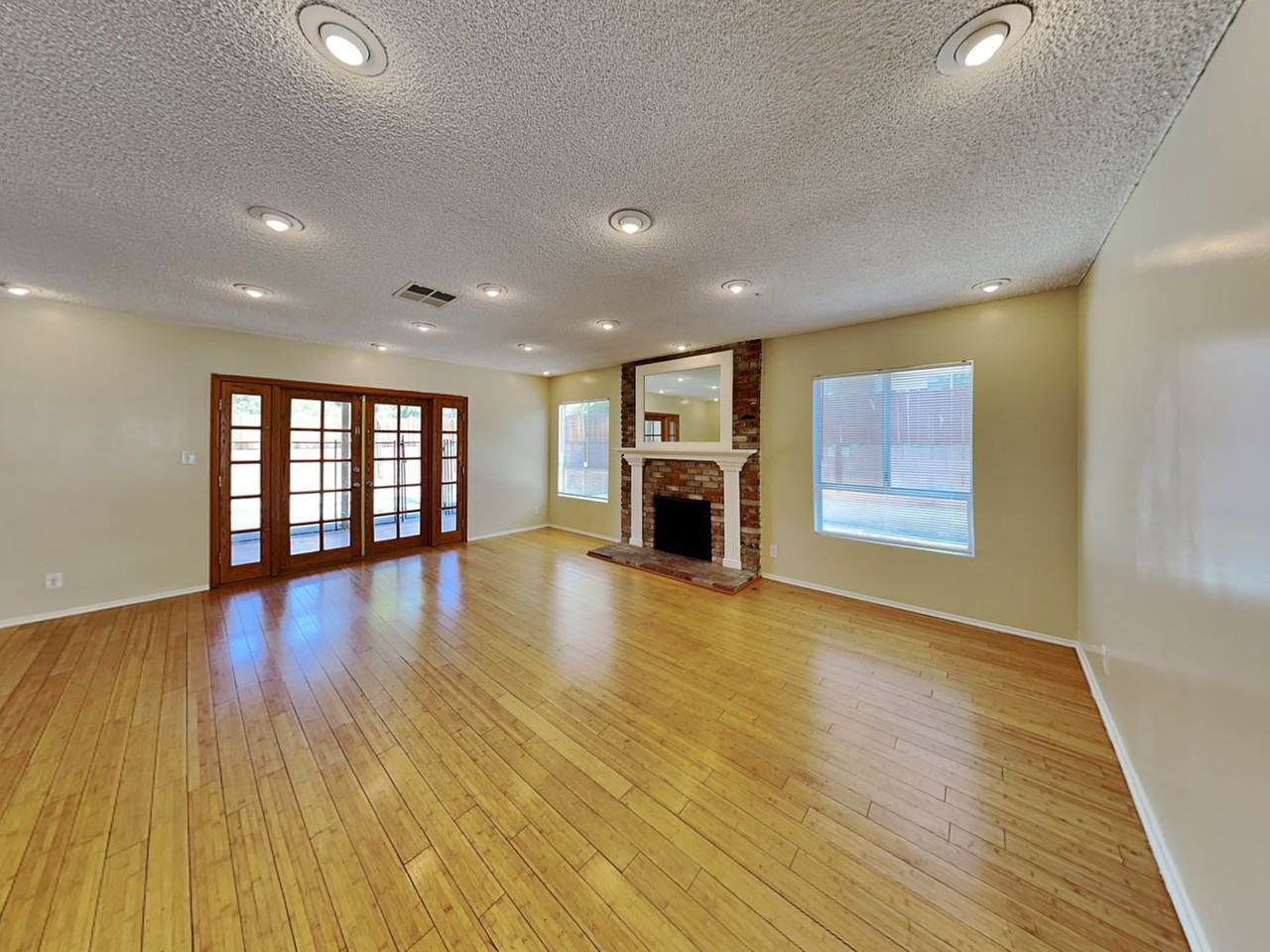 8144 Grove St - Photo 2 of 10