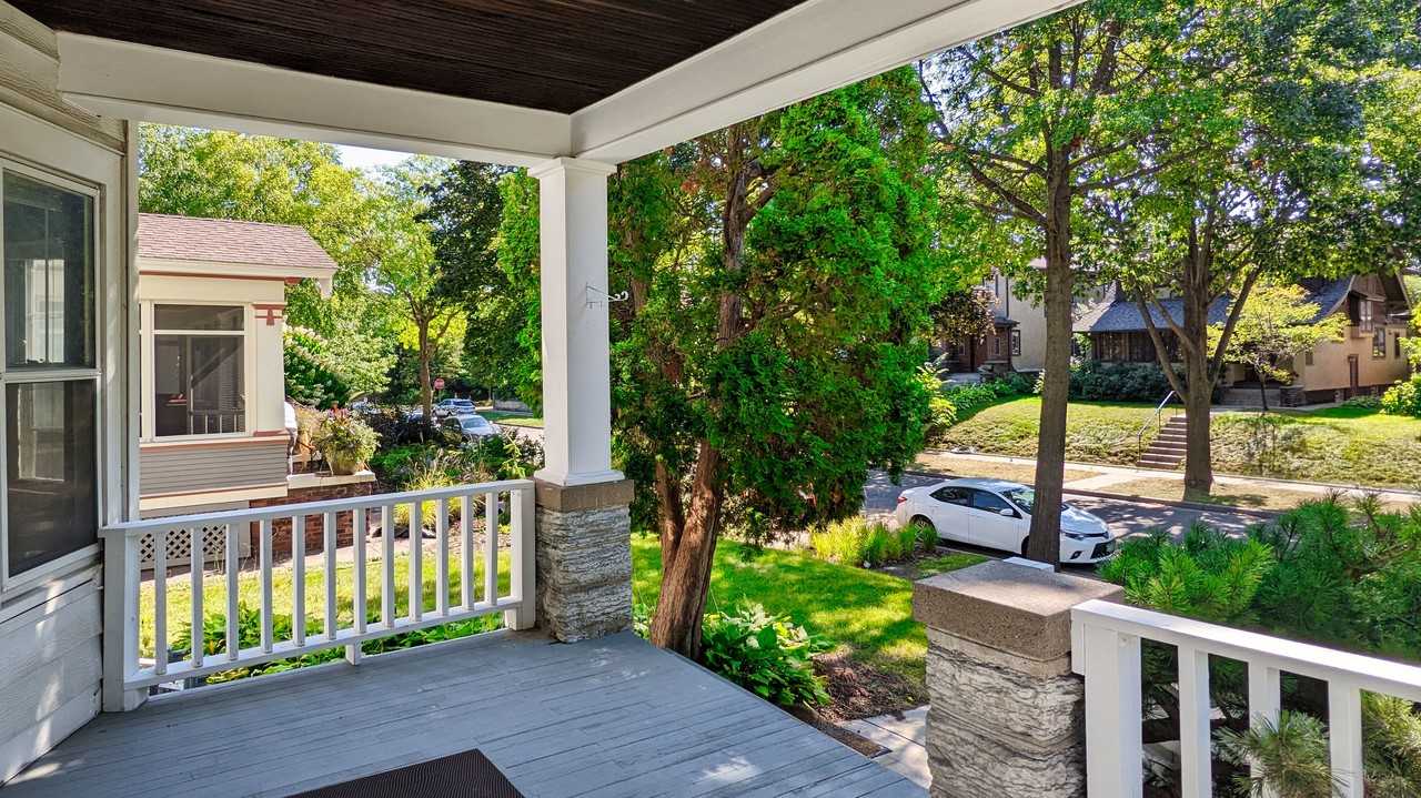 1818 Lincoln Ave - Photo 3 of 26