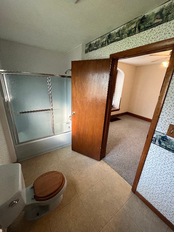 313 Washington Ave - Photo 5 of 12