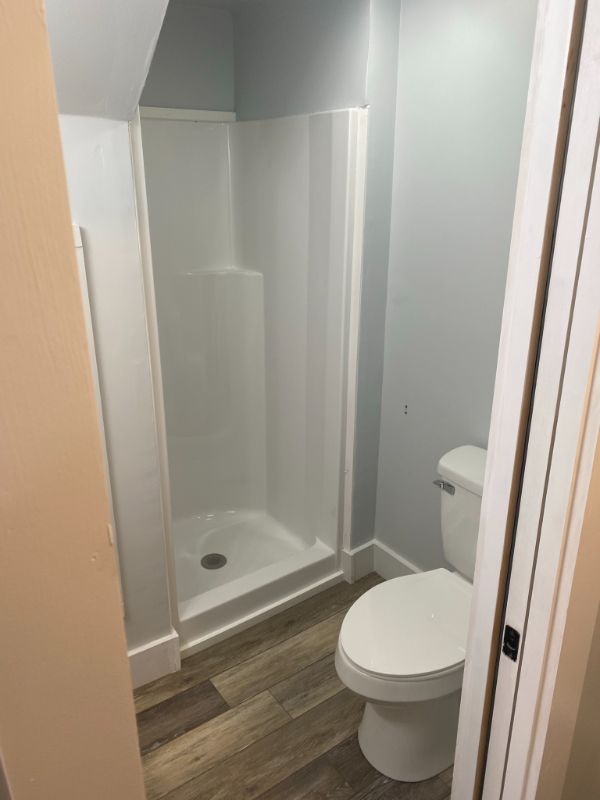 179 Montauk Ave #8 - Photo 3 of 6