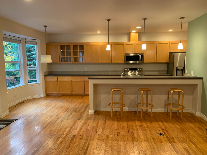 809 S Hills Dr - Photo 3 of 24