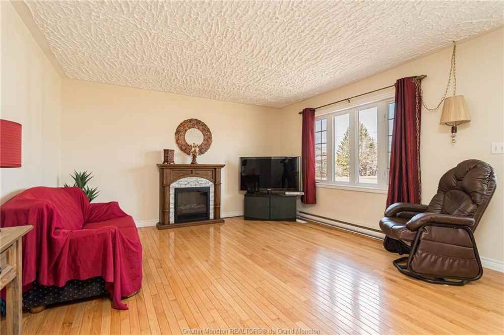 684 Chartersville Rd - Photo 2 of 16