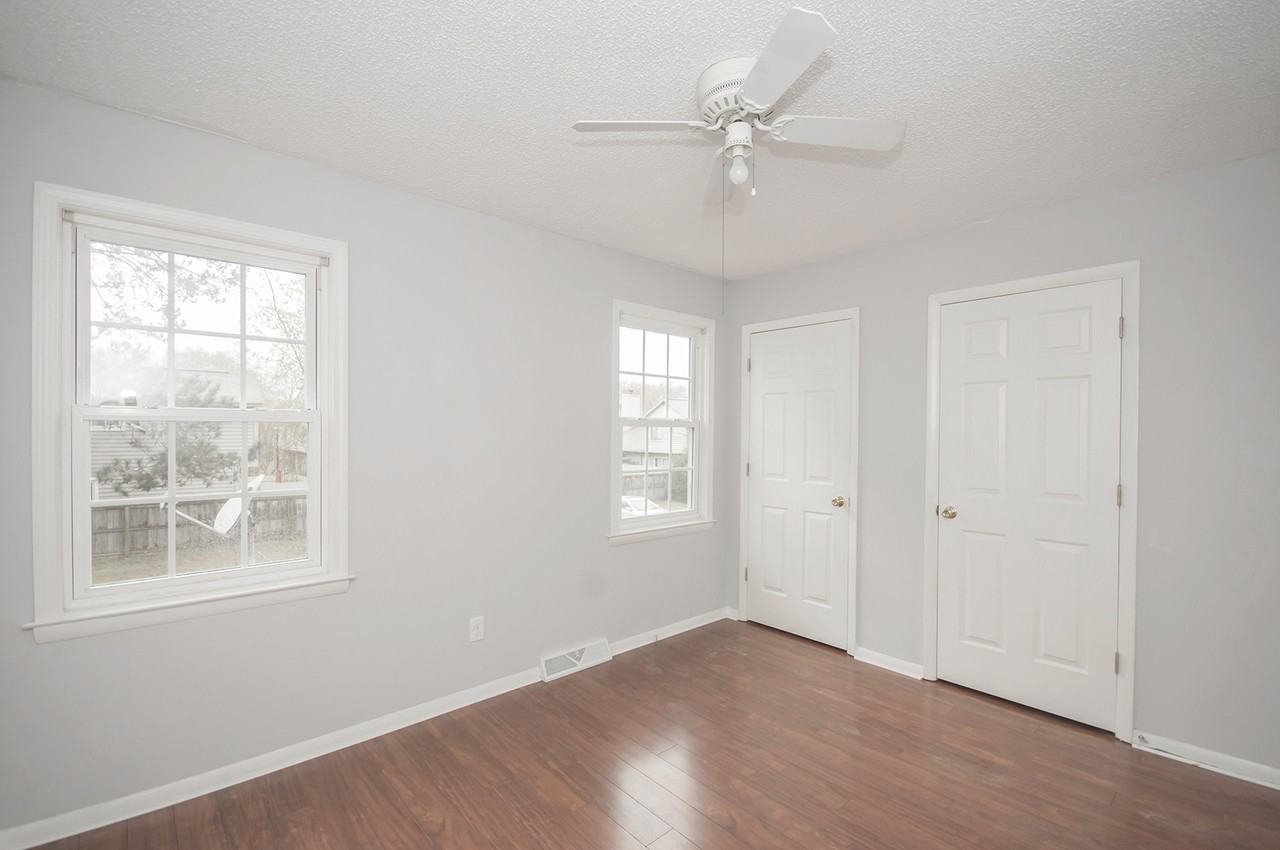 9 Anderson Ave #B - Photo 7 of 11