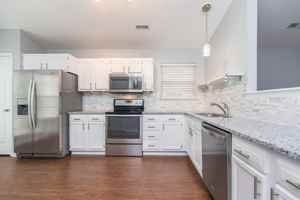 featured image of 2649 Buck Ln #1