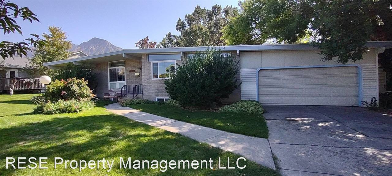 2190 E Lincoln Ln - Photo 2 of 30