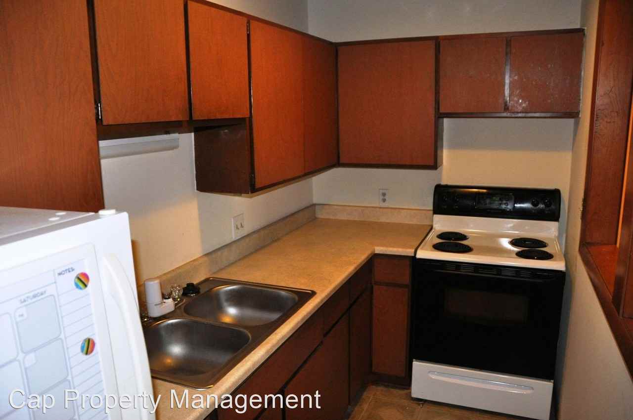 915 E Main St & 900 E Jefferson St - Photo 3 of 11