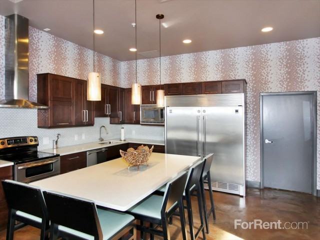 AMLI at Flatirons - Photo 3 of 37