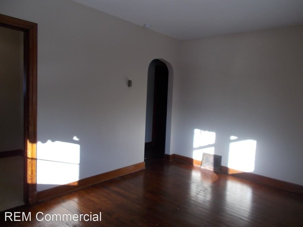 2439 Indiana Way Ne - Photo 2 of 6