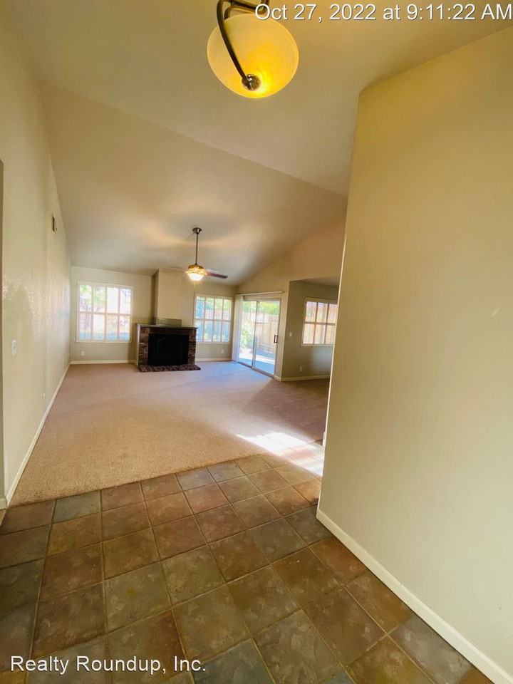 6430 Paseo Del Sol Way - Photo 2 of 17