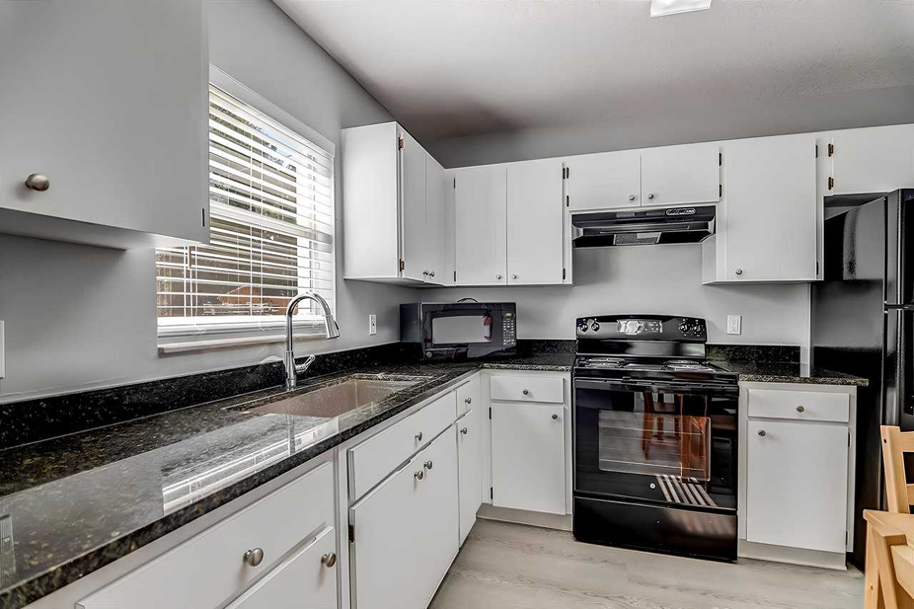 N 37th St - Photo 5 of 8