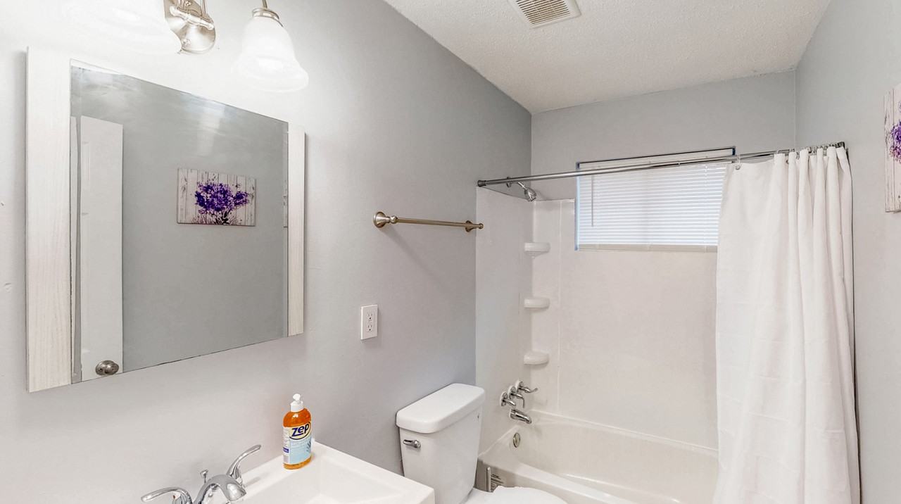 Westbury Rd - Photo 2 of 10