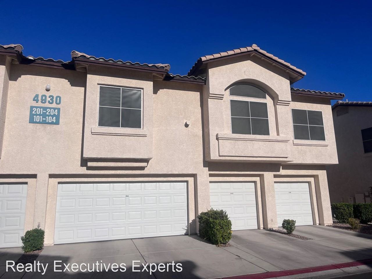 Apartments With Attached Garages Las Vegas Nv Dandk Organizer