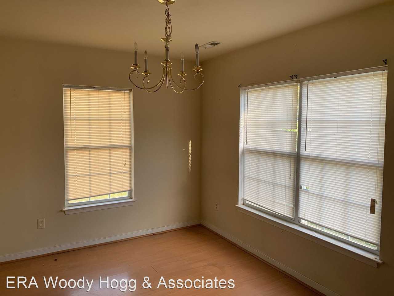 2802 Goyne Ter - Photo 2 of 7