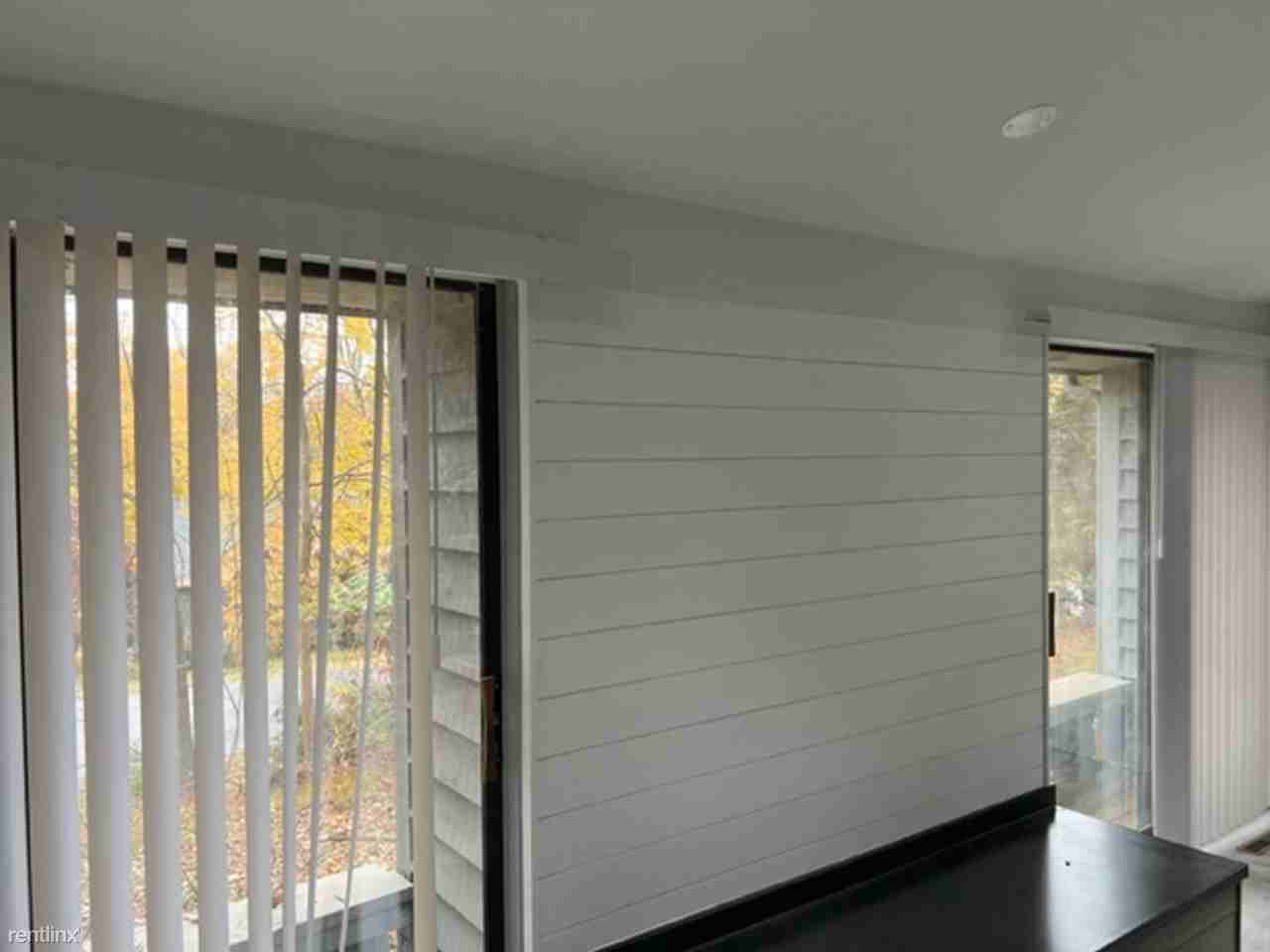 258 Deer Crest Hts - Photo 3 of 10