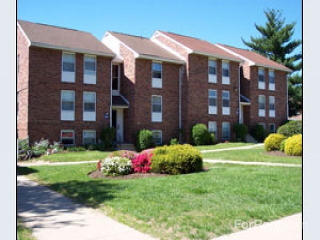 Creekside Apartments - Photo 3 of 18