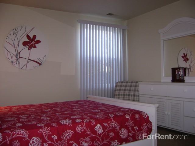 Creekside Apartments - Photo 2 of 18