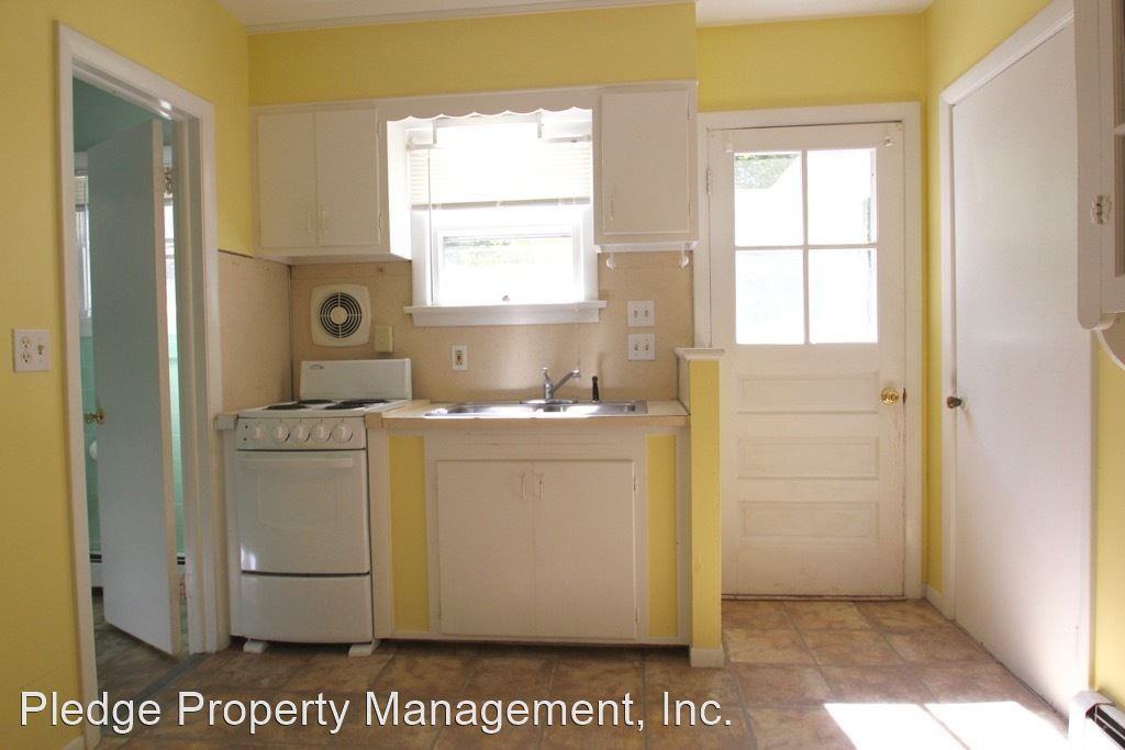 184 Fitchville Rd - Photo 3 of 18