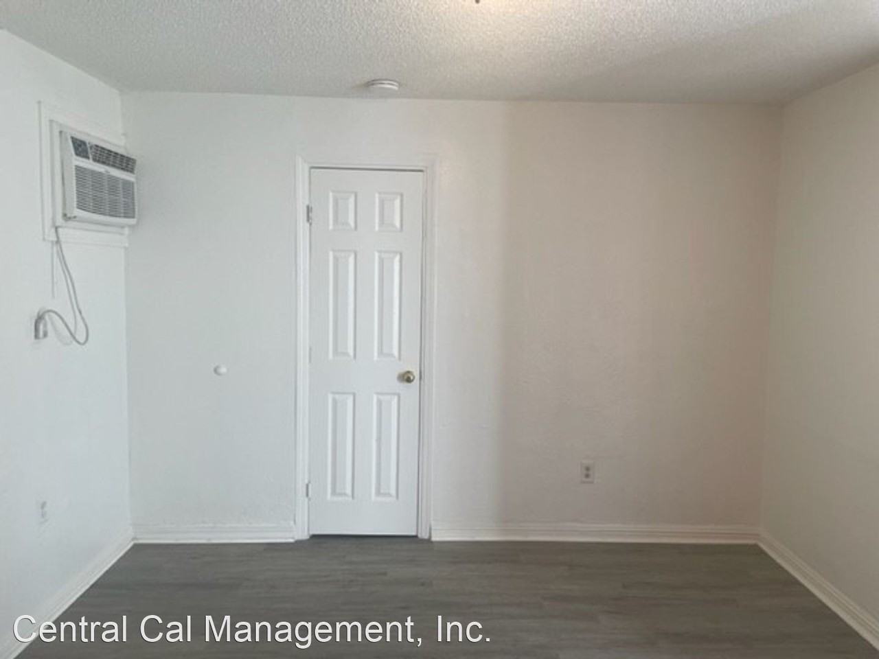 115 Hughes Ave - Photo 3 of 8