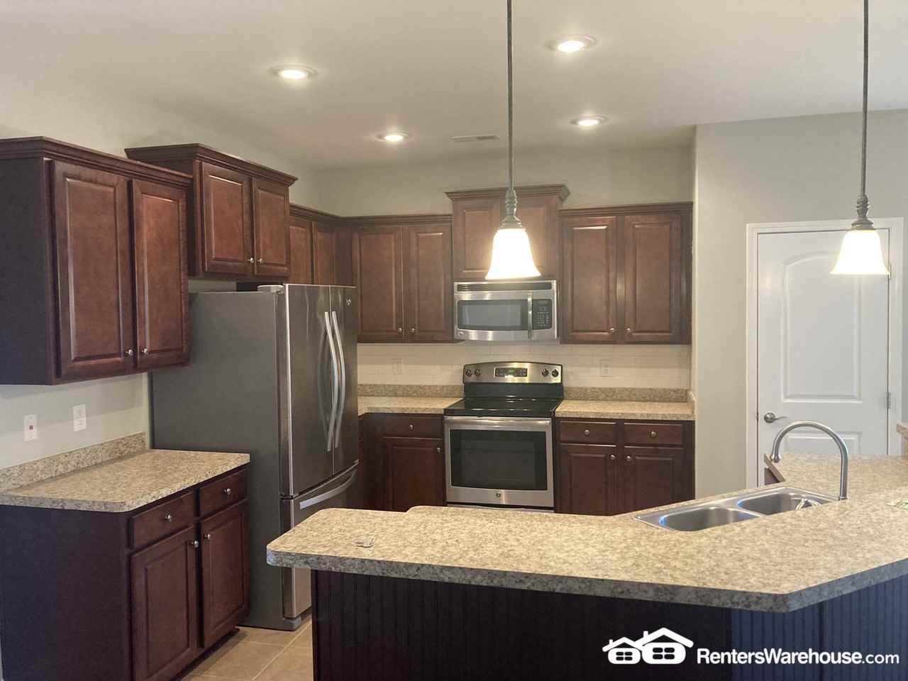 24638 Silent Spring Dr - Photo 3 of 10