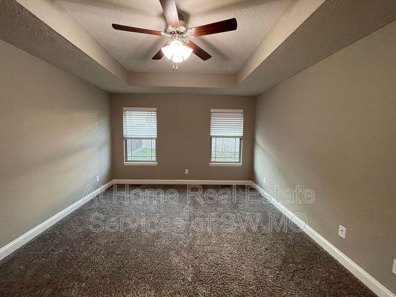 1659 N Eagle Valley Ln - Photo 6 of 15