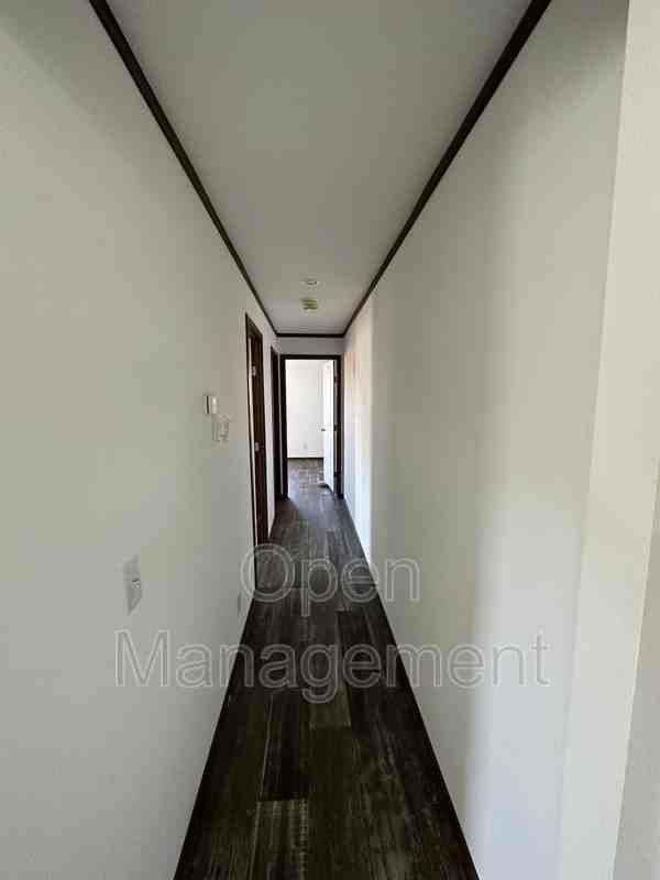 206 Kathy Cir - Photo 3 of 11