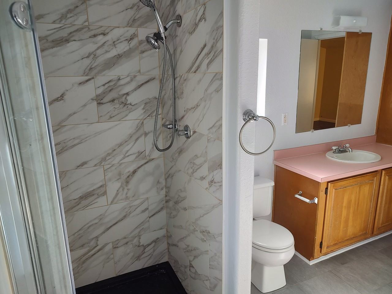 17608 Stateline Rd - Photo 4 of 10