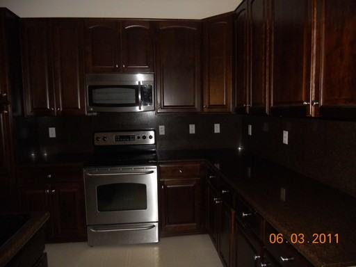 2410 W Fawn Dr - Photo 3 of 11