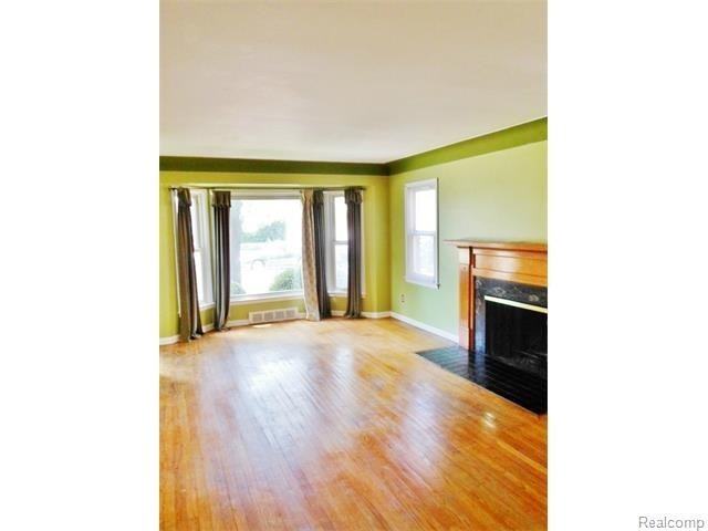 7431 Coolidge St - Photo 3 of 13