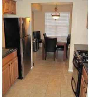 74 Keystone Ct #1 - Photo 2 of 5