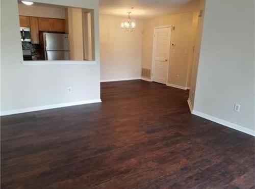 1521 Waterford Dr #1 - Photo 2 of 11