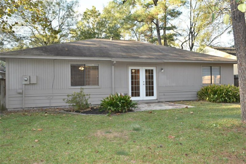 10 Greeningdon St - Photo 4 of 10