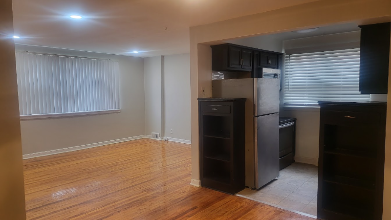 8304- 8306 Pickering Street #1stFL - Photo 2 of 5
