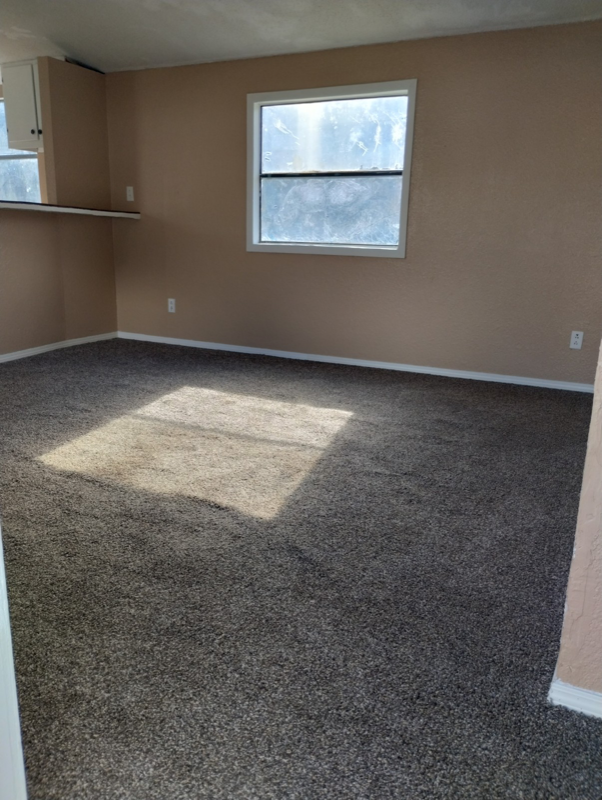 120 Se Camelot Loop - Photo 3 of 12